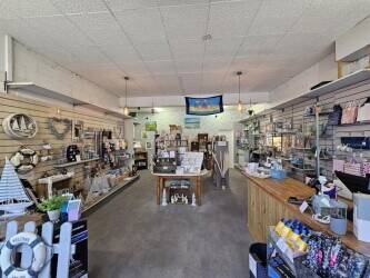 Retail unit on Paignton's Golden Mile Retail unit on Paignton's Golden Mile