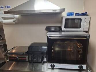 Cafe for sale in Farnworth, Bolton Photo 5