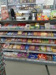 Convenience store for sale - School, Pub,Park and take away shop nearby Photo 5