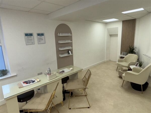 Beauty, Therapy & Tanning For Sale in Brighouse Photo 4