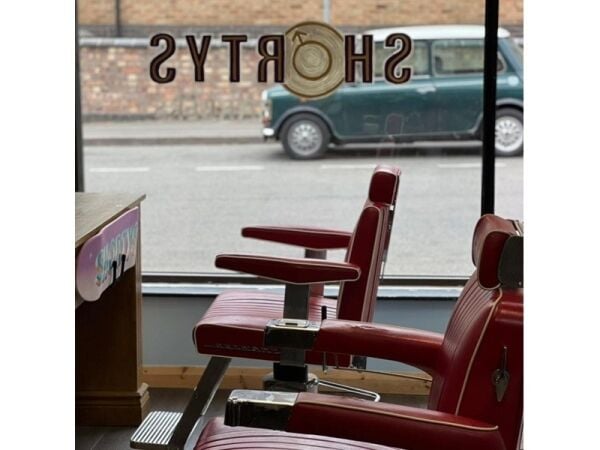 Extremely well established barbershop for sale Extremely well established barbershop for sale