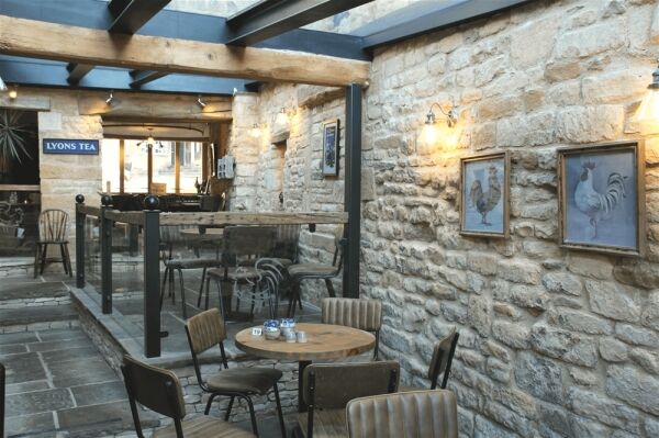 Boutique Cotswolds Tearooms and Bed & Breakfast For Sale For Sale in Chipping Campden Photo 4