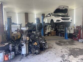 Garage Car Services for sale near Ringwood Photo 4