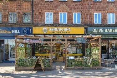 Lush Restaurant Bar and Cafe with Kids Play London Lush Restaurant Bar and Cafe with Kids Play London