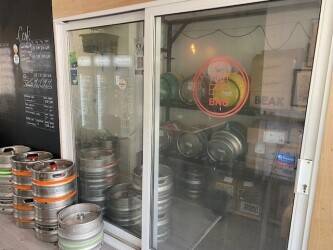Friendly Craft Beer Bar for sale in Growing Mid Sussex Village Photo 4