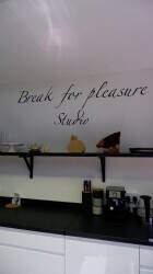 Fully Equipped Commercial Kitchen Studio for Sale – Turnkey Business in London Fully Equipped Commercial Kitchen Studio for Sale – Turnkey Business in London