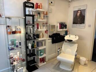 Beauty Salon For Sale renovated to the highest Spec in affluent area with regulars & repeat custom Photo 3