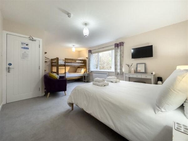 Strathassynt Guest House & Holiday Cottage Photo 4
