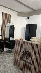 Busy Hair and Beauty salon for sale in Enfield London Photo 5