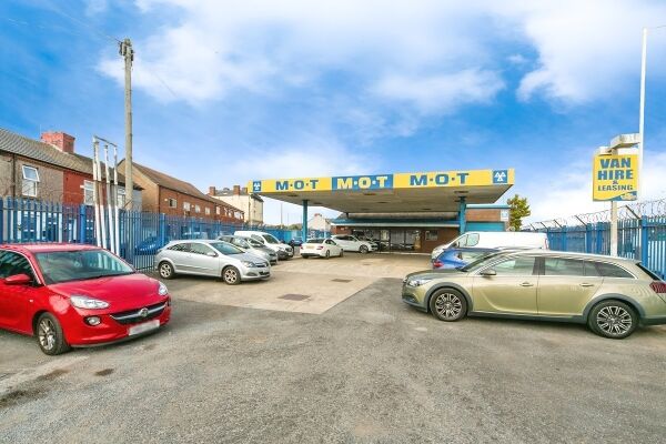 MOT And Vehicle Repair Business - Birkenhead Photo 4