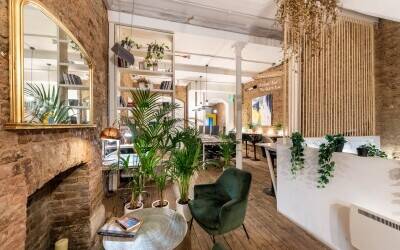 Thriving Café, Co-Working & Event Space in the Heart of Shoreditch Photo 2