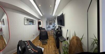 Title: 4.9★ Men’s Barbershop for Sale – All Included Photo 5