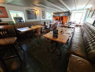 Free of tie village pub/restaurant with 3 letting suites and 2 bed owners on Dorset/Somerset borders