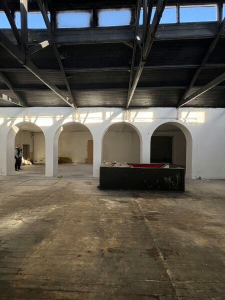 Substantial Retail Space For Lease Photo 4