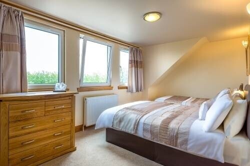 Hotel/Public House for sale in Stranraer Photo 5