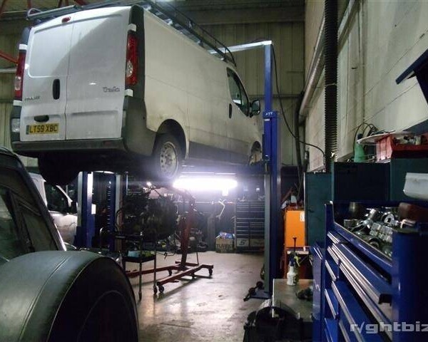 Garage and MOT Centre Photo 5