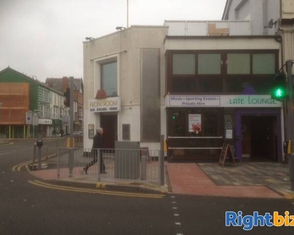 Popular Restaurant/Bar in Rhyl Photo 5