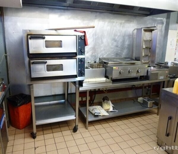 TAKEAWAY BUSINESS FOR SALE. HOYLAKE, WIRRAL. Photo 5