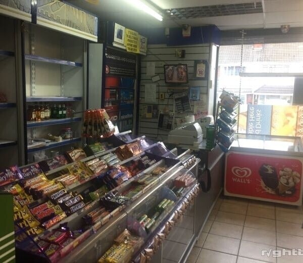 OFFERS INVITED - Off licence & Convenience Store in West Midlands Photo 5