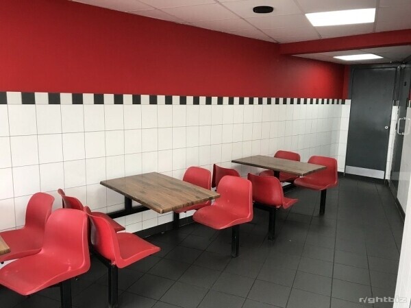 REDUCED - IMPRESSIVE FISH & CHIP / PIZZA SHOP Photo 5