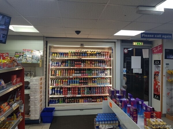 Superb SELF SERVICE CONVENIENCE STORE, FULL FREE OFF LICENCE Photo 5