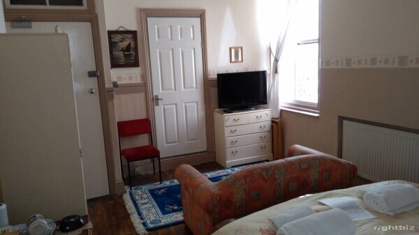 Guest House on the Isle of Man, Idyllic Island life style: INTEREST FREE MORTGAGE available. Photo 5