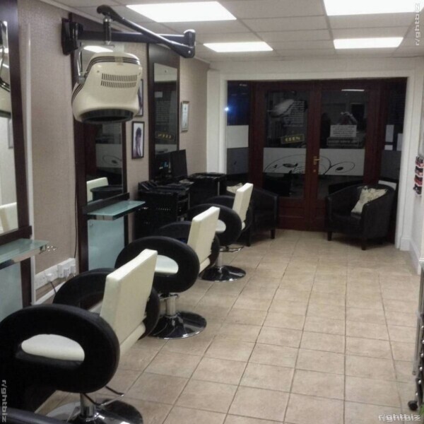 Hairdressers/Beauty salon for sale Photo 5