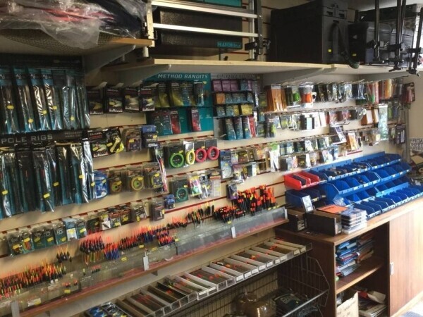 Reputable Sports And Tackle Shop Photo 5