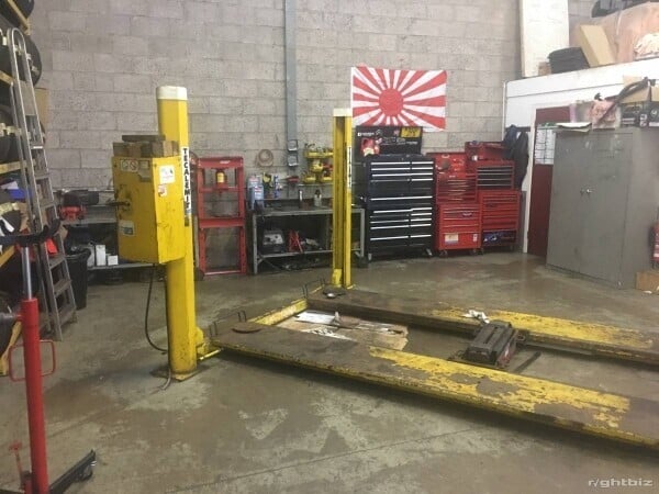 MOT STATION.CAR GARAGE /WORKSHOP.VEHICLE REPAIRS BUSINESS.BATHGATE.WESTLOTHIAN.SCOTLAND Photo 5