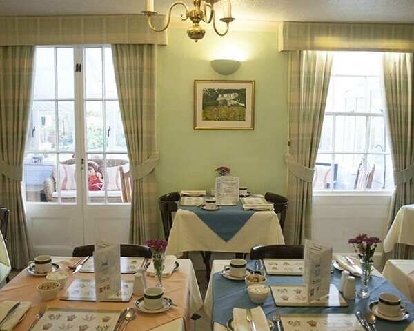 EXCEPTIONAL 4* GUEST HOUSE (7 LETTING ROOMS) – SUFFOLK Photo 5