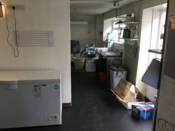 Successful And Well Established Fish And Chip Shop Photo 5