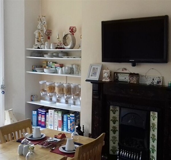 WELL ESTABLISHED 13 LETTING ROOM GUEST HOUSE - TYNE AND WEAR Photo 5