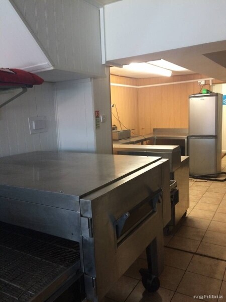 Commercial property for sale prime location. Situated in central Middlesbrough. Photo 5