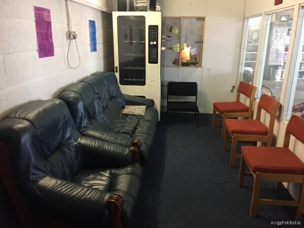 Hand car wash & valeting family running business near the waste and recycling centre Burnley Photo 5