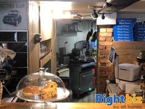 Popular Family Pizzeria in Buckinghamshire Photo 5