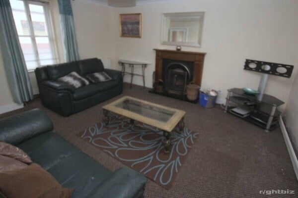 Modern 4-Bedrom Holiday Let / B&B Opportunity in Ross-Shire Photo 5