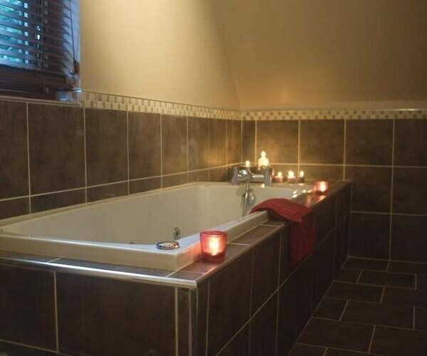 Luxury Self Catering Accommodation Photo 5