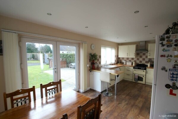 Village Store and Post Office with Owners Accommodation for Sale in Thornhill Photo 5