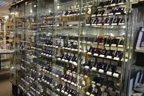 Jewellery, Gifts & Home Accessories Shop - Bognor Regis Photo 5