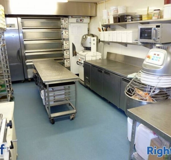 RETAIL & WHOLESALE BAKERY Photo 5