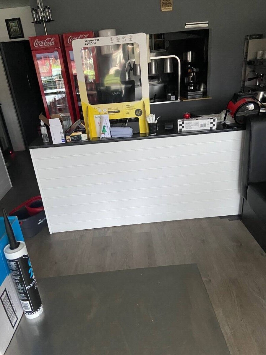 18 seater licensed cafe  licensed for on and off sales Photo 5