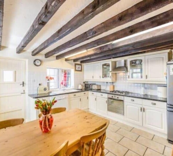Character house with separate self-contained annex, private brook and large garden. Semi-rural Photo 5