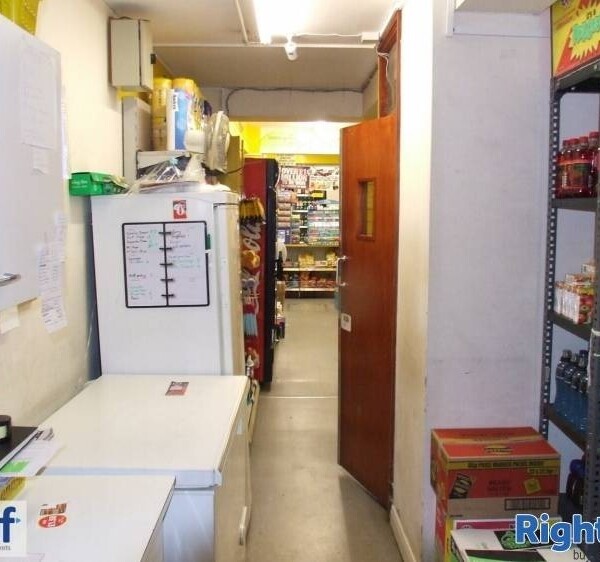 NEWSAGENTS, CONVENIENCE STORE & OFF LICENCE Photo 5