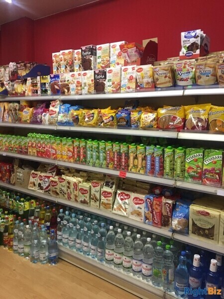 Grocery and off licence store Photo 5