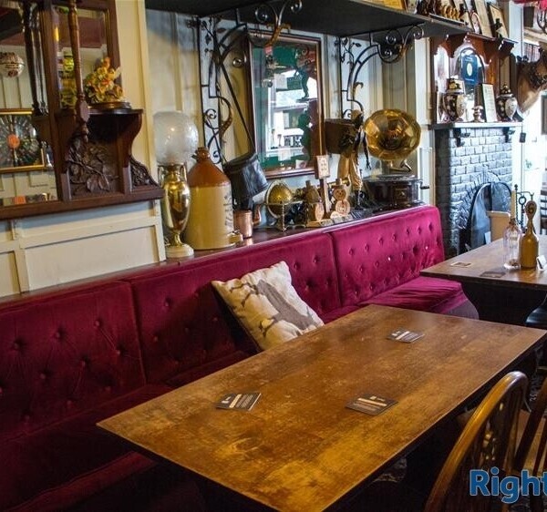 KENT - SIZEABLE PUB WITH LETS Photo 5