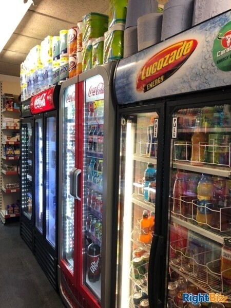 CTN, Convenience Store / Newsagents / Oyster/ Paypoint/ with Flat. Established 25+ Years Photo 5