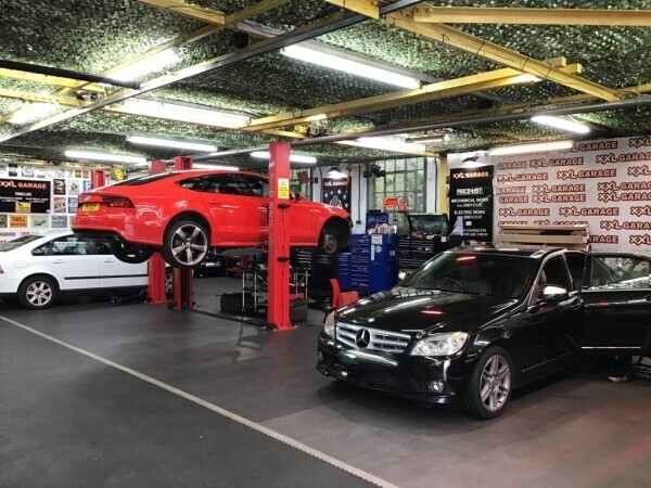 Vehicle Repair/Recovery/Sales and Window Tinting Business Photo 5