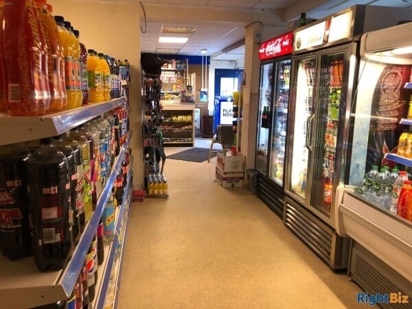 Convenience Store & Off Licence in Hebburn with low rent. Great leasehold opportunity Photo 5