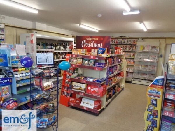 NEW PRICE: Convenience Store in Central Driffield Photo 5