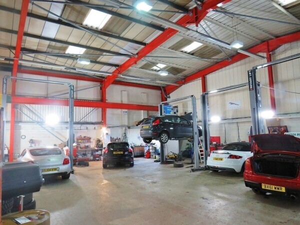 Long Established Car Sales Showroom and MOT Garage Photo 5
